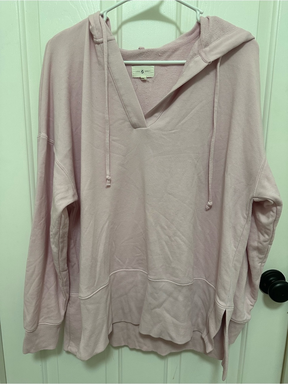 0341 Lou & Grey V-Neck Hoodie in Pale Pink size large